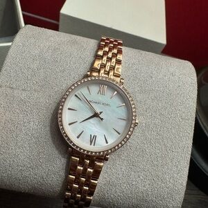 Women's Maisie Three-Hand Rose Gold-Tone Stainless Steel Bracelet Watch 28mm